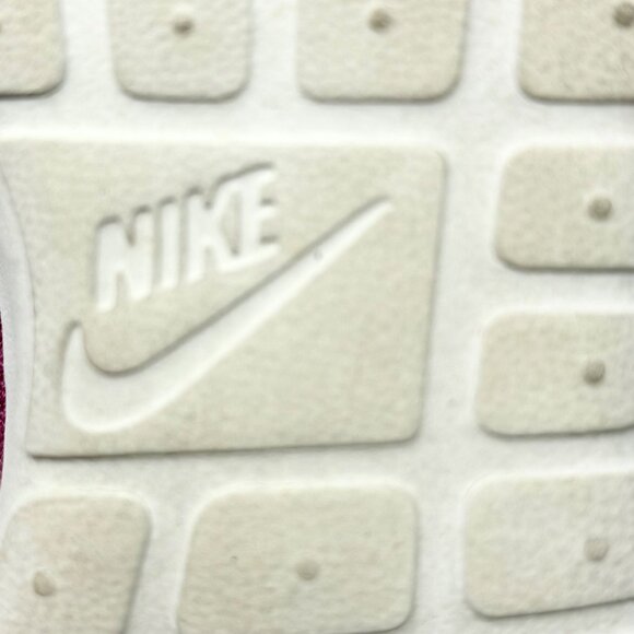 Nike Rosherun Club Pink & Summit White Womens Sneakers Size 9 Mesh Upper - Picture 11 of 12